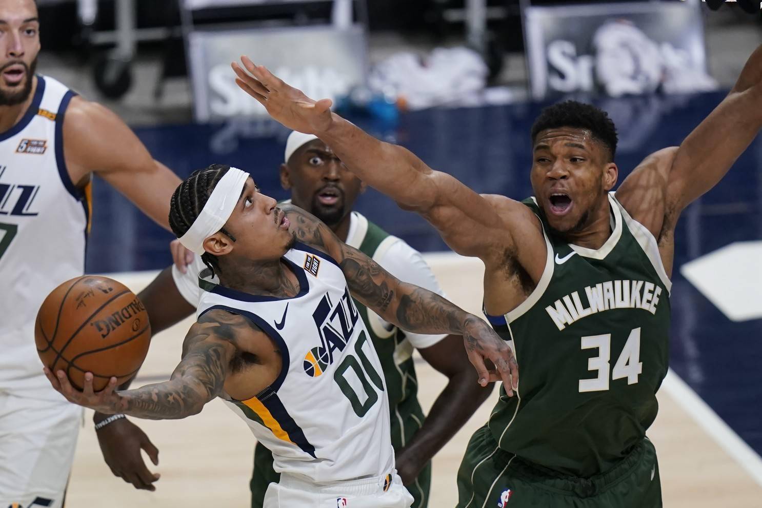 九游app犹他爵士迎全明星赛关键赛，国际比赛日调整名单，气氛紧张，轮换策略成焦点的简单介绍