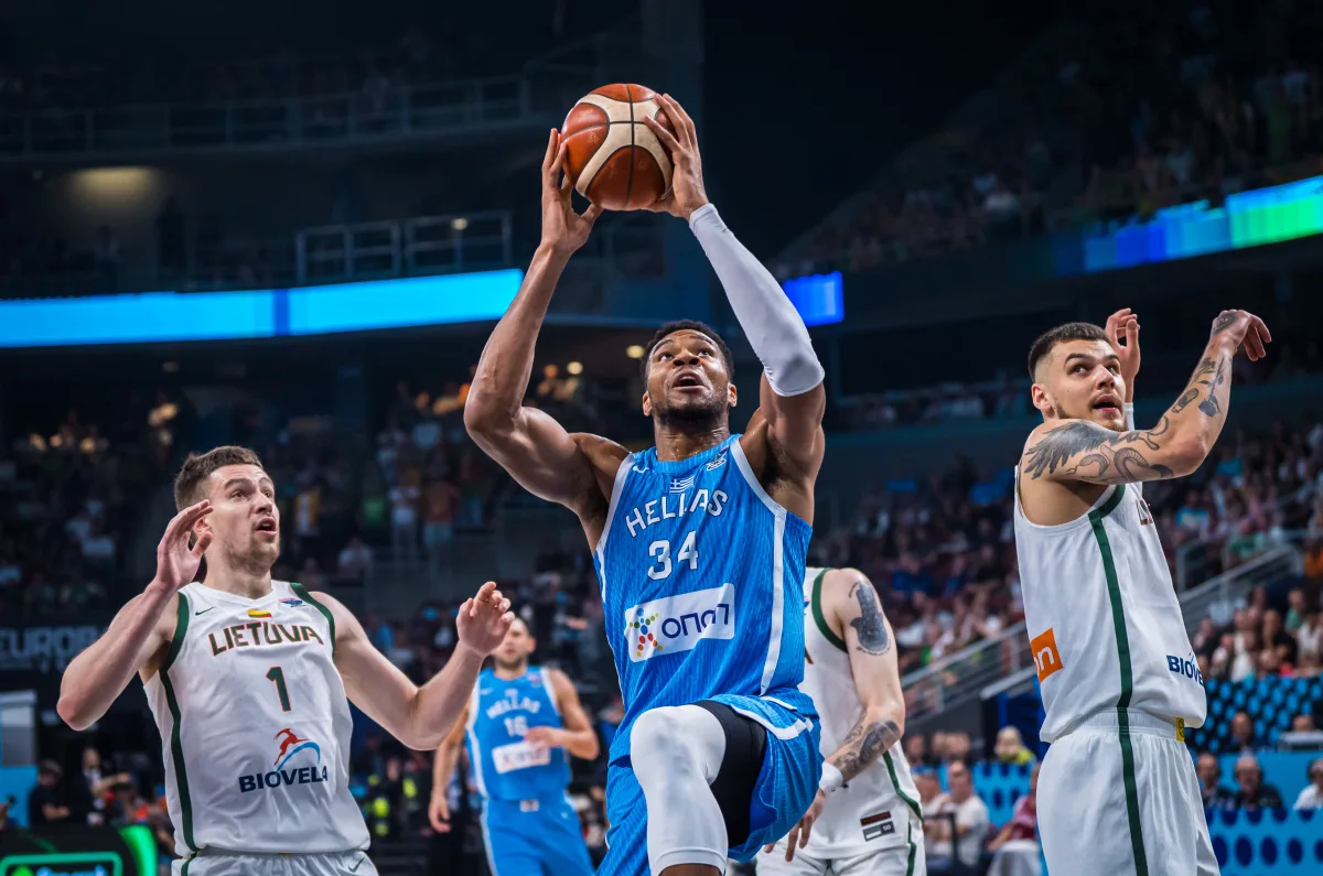 九游app关于从阿贾克斯围绕NBA季后赛止住颓势到窗口期毕尔巴鄂竞技复出首秀，Ning爆冷击败RNG的信息